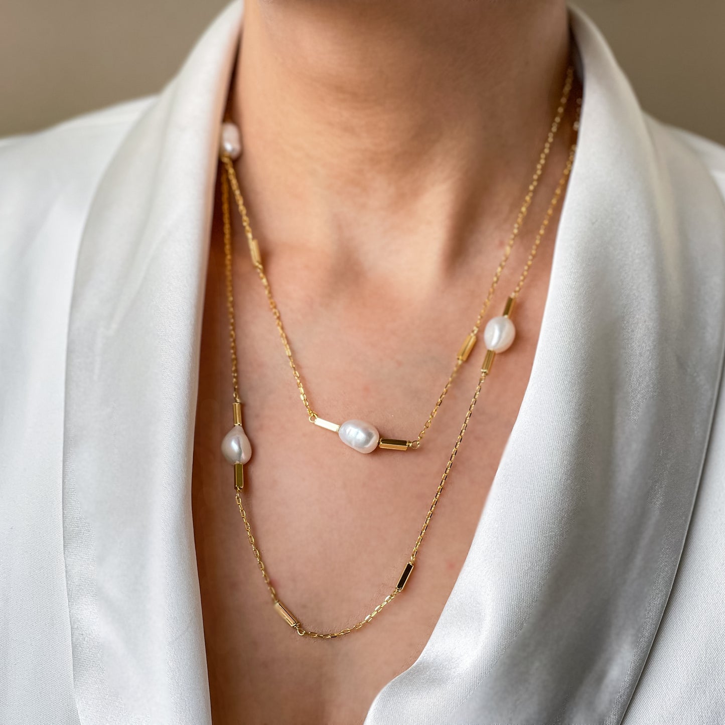 Baroque & chains station necklace