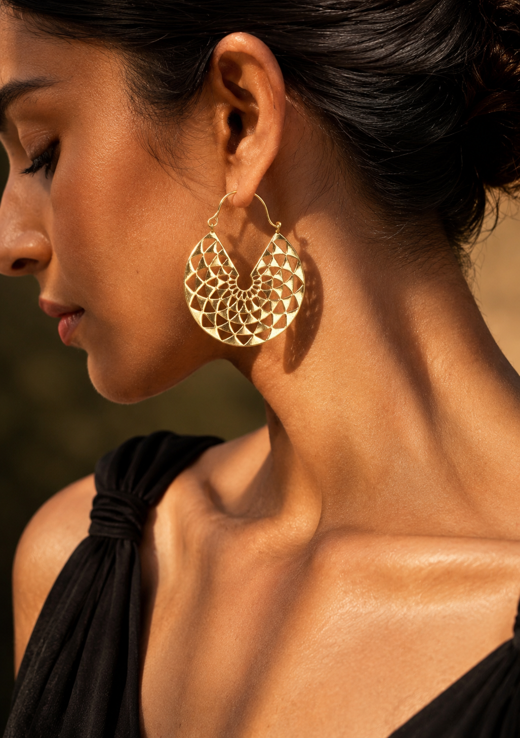Nooriya  hoops