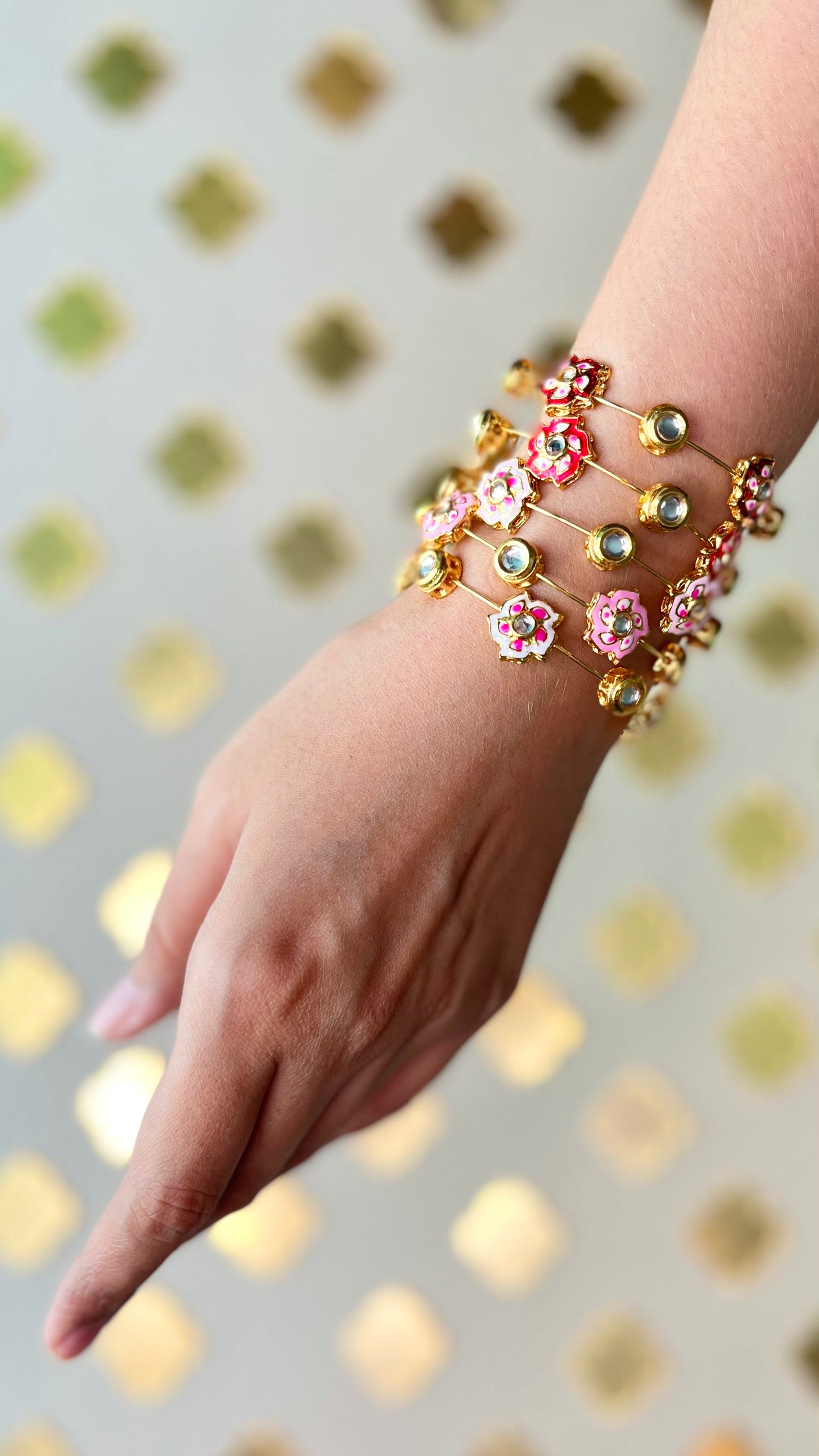 Zehra bangle-Light Pink