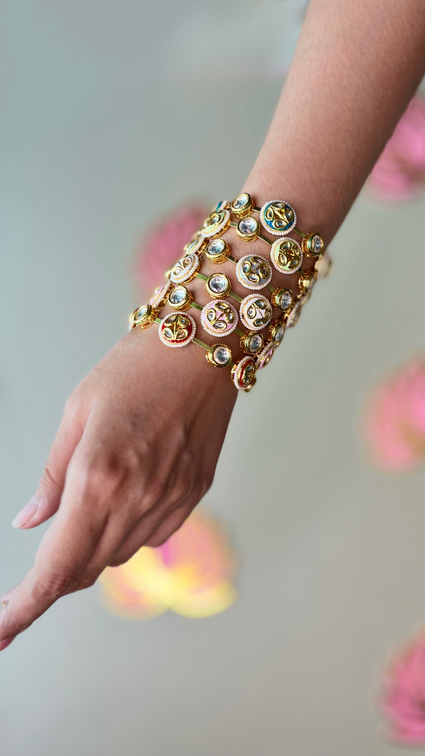 Nayaab bangle