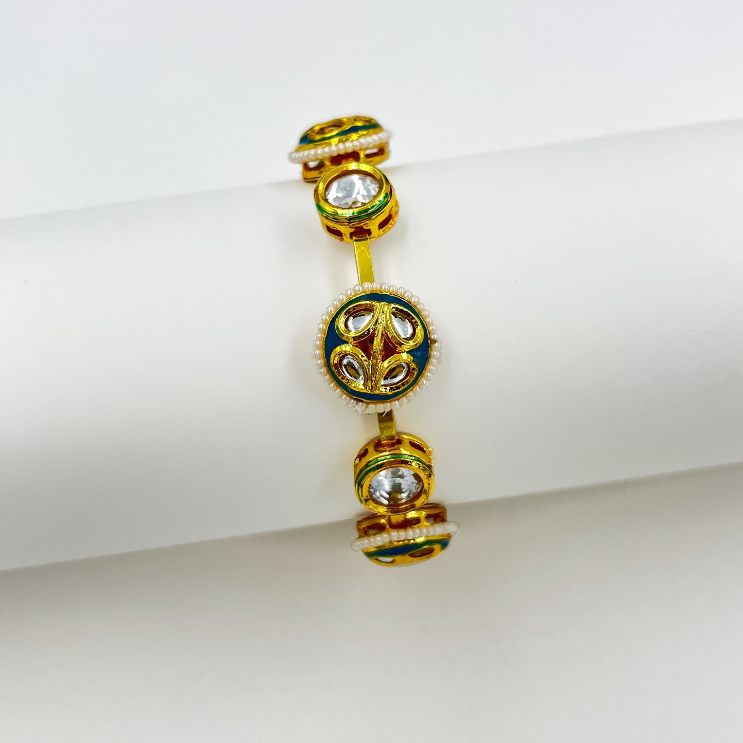 Nayaab bangle